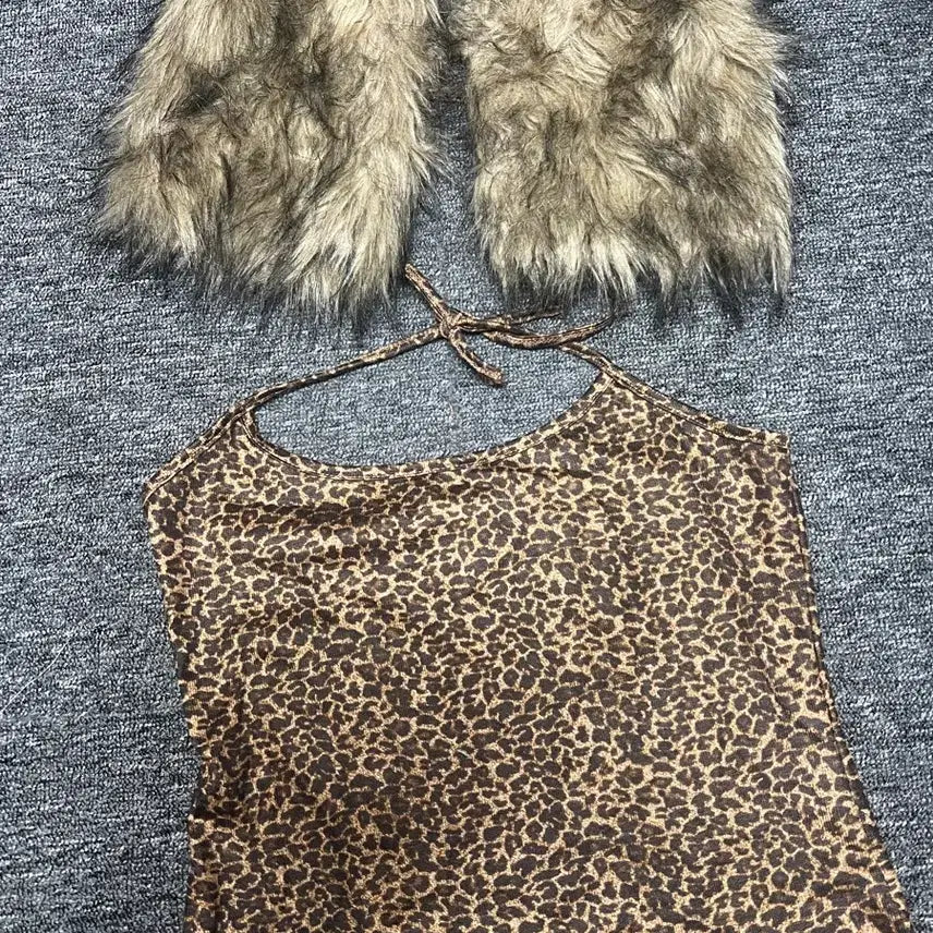 [SOLD OUT] 갸루 호피 레그워머+나시 탑 코디세트 오네갸루 퍼 y2k 레오파드