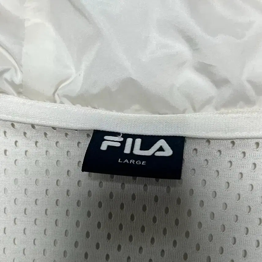 [BUNJANG] Fila Windbreaker Jacket Ivory/Blue [L] / 휠라 바람막이 자켓 아이보리/블루 [L/100]