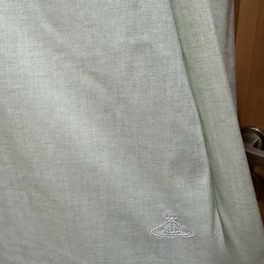 [BUNJANG] Vivienne Westwood Light Mint Shirt / 비비안웨스트우드 라이트민트 셔츠  38