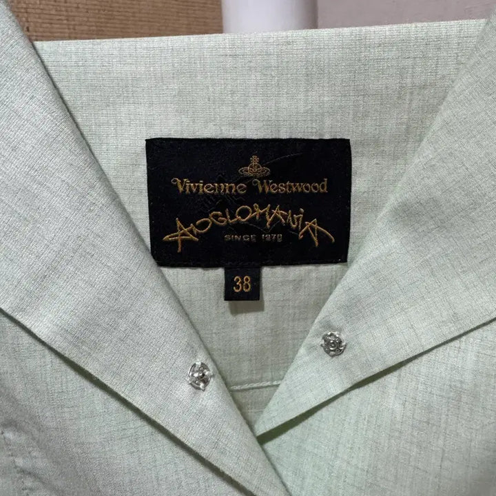 [BUNJANG] Vivienne Westwood Light Mint Shirt / 비비안웨스트우드 라이트민트 셔츠  38