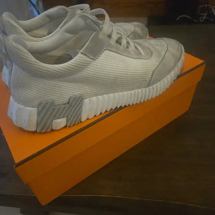 [BUNJANG] Hermes Bouncing Sneakers (Size 41) / 에르메스 바운싱 41