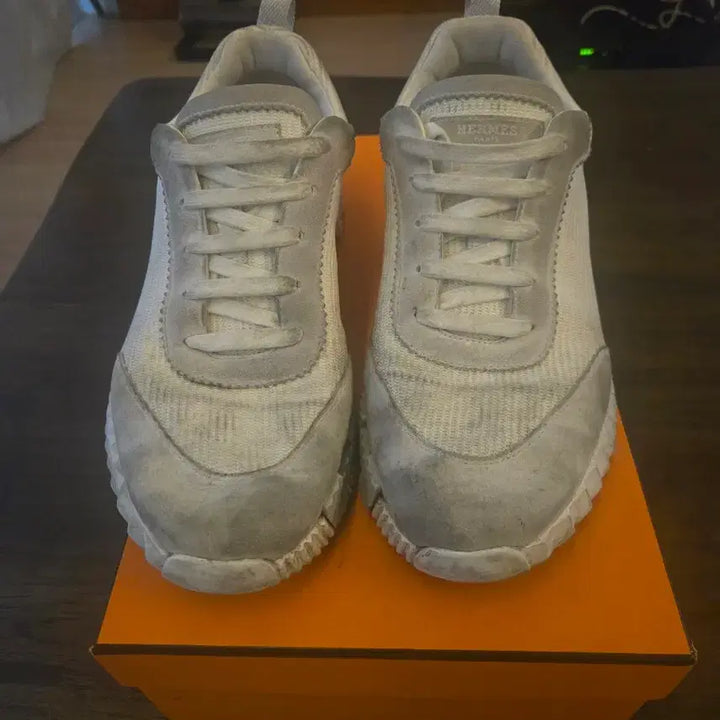 [BUNJANG] Hermes Bouncing Sneakers (Size 41) / 에르메스 바운싱 41