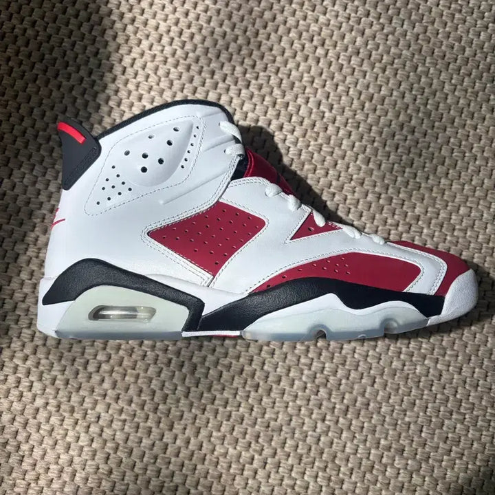 [BUNJANG] Nike Jordan 6 Retro Carmine Sneakers / 조던6 레트로 카마인 270
