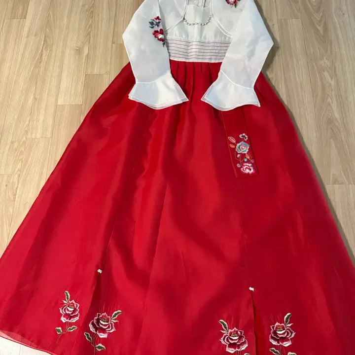 [BUNJANG] Hanbok Set (Size 55) - Traditional Korean Dress / (55사이즈) 한복세트
