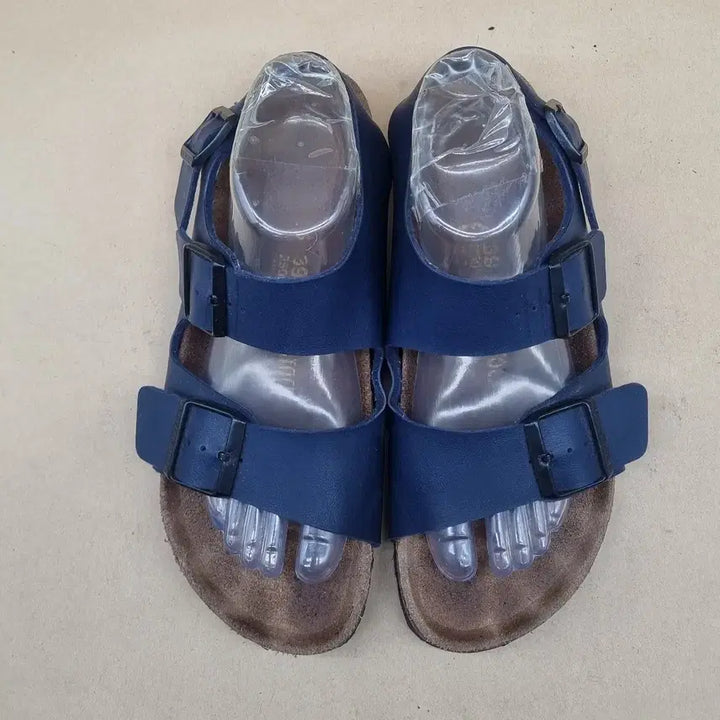 [SOLD OUT] 버켄스탁 밀라노 샌들250