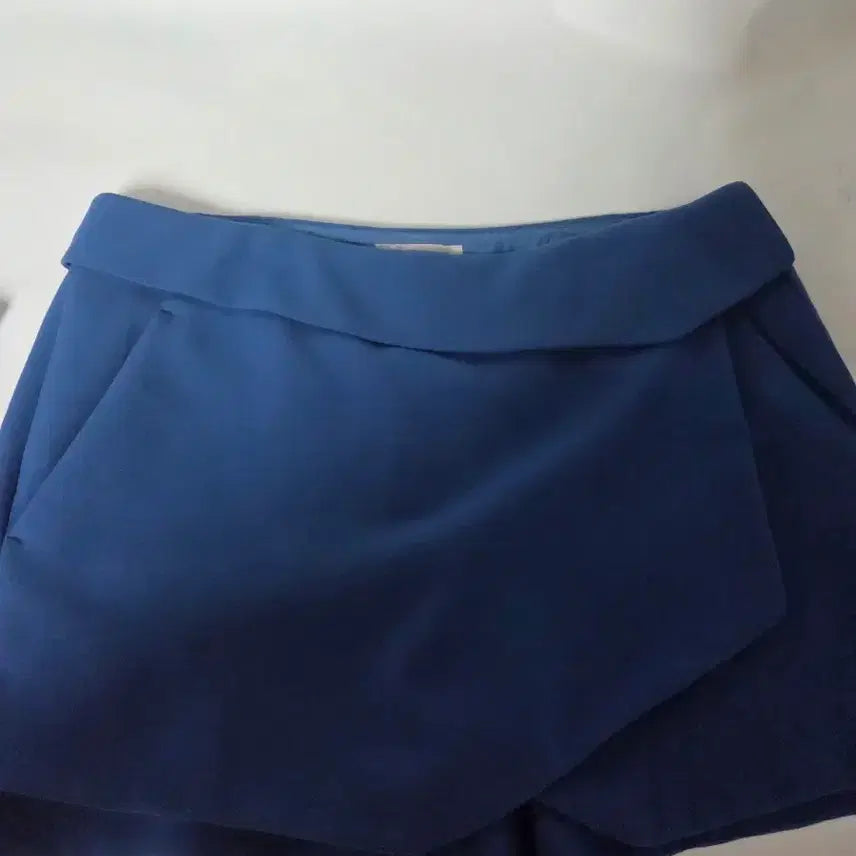 [SOLD OUT] 투미 네이비 랩 스타일 반바지