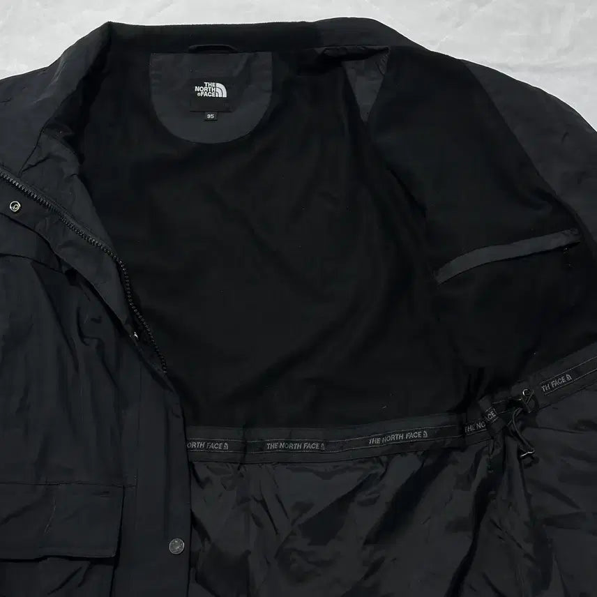[BUNJANG] The North Face HyVent Black Long Windbreaker Jacket / 노스페이스 HyVent 블랙 롱 바람막이 자켓