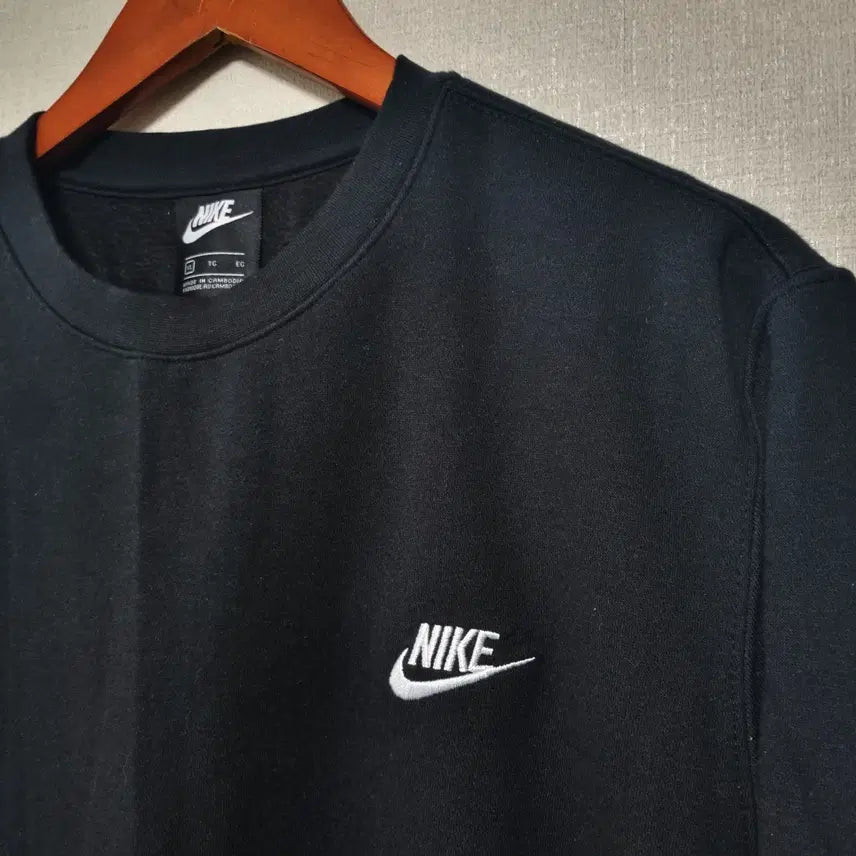 [SOLD OUT] (남성) 나이키 스몰로고 기모 맨투맨 XL