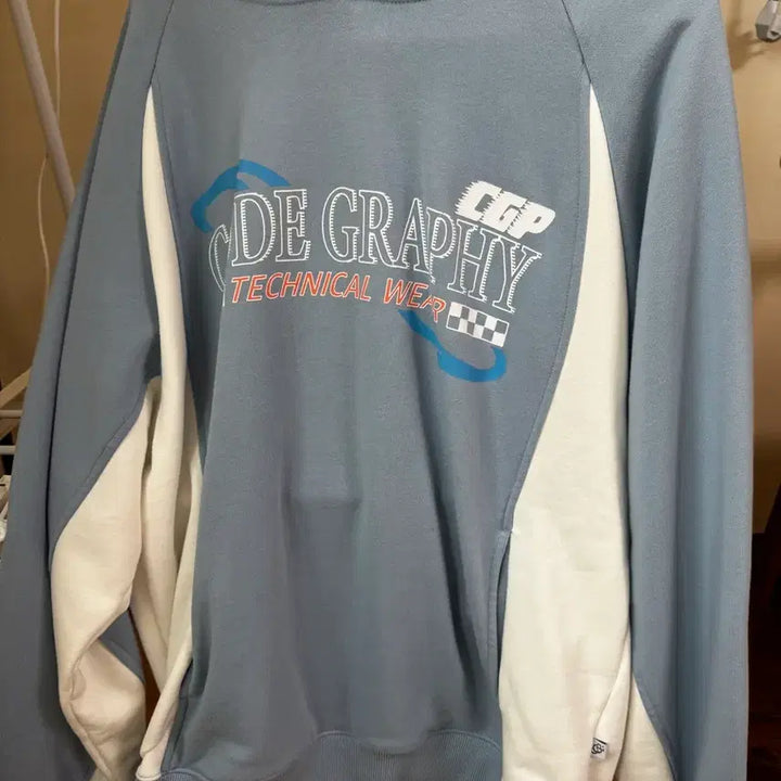 [SOLD OUT] 코드그라피 레이싱 배색 후드티