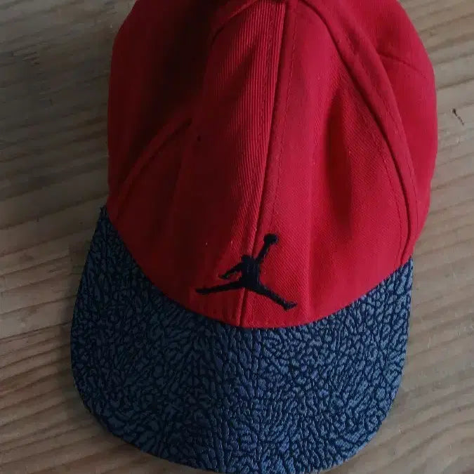 [BUNJANG] Jordan Jumpman Youth Ball Cap / 조던 점프맨 유스 볼캡 레드