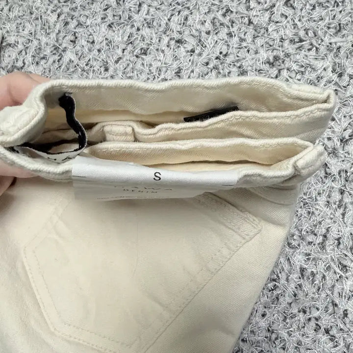 [BUNJANG] HAWA Cream Skinny Pants / (새상품) 하와 HAWA 크림 스키니 S
