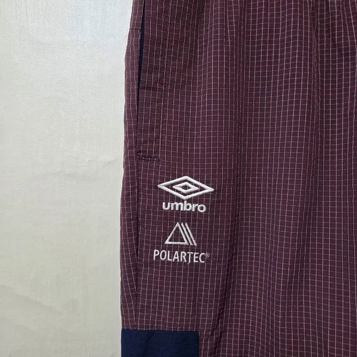 [BUNJANG] Umbro Polartec Jogger Pants (31-32 inch) / 엄브로 폴라텍 조거팬츠 31~32인치