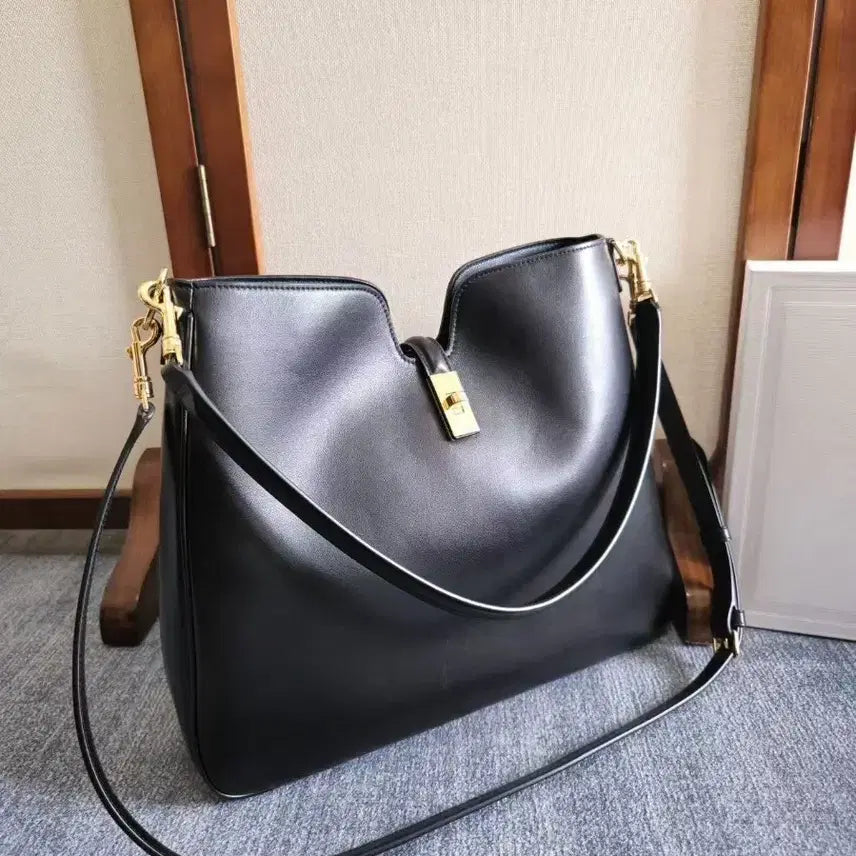 [BUNJANG] Celine Crossbody Shoulder Bag / 셀린 크로스 숄더백