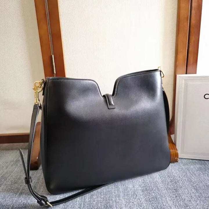 [BUNJANG] Celine Crossbody Shoulder Bag / 셀린 크로스 숄더백