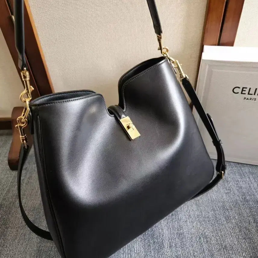 [BUNJANG] Celine Crossbody Shoulder Bag / 셀린 크로스 숄더백