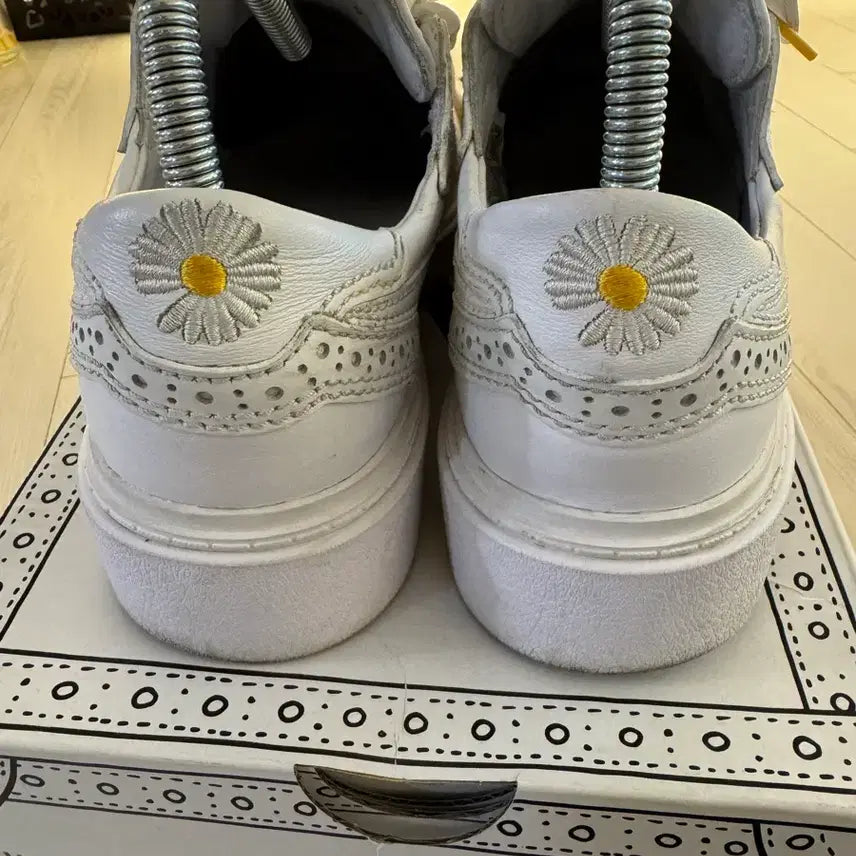 [BUNJANG] Nike PeaceMinusOne Wingtip White Sneakers / 나이키 피스마이너스원 윙팁 화이트 스니커즈 245~250