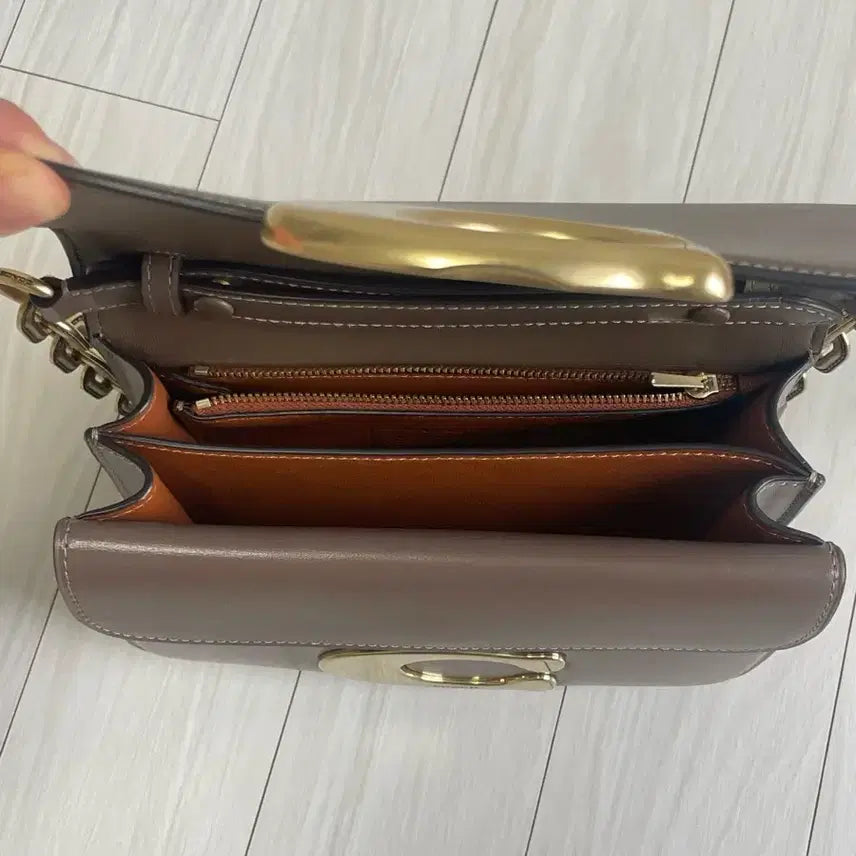 [BUNJANG] Coach Tabby Bag Brown Handbag / 코치 태비백 브라운
