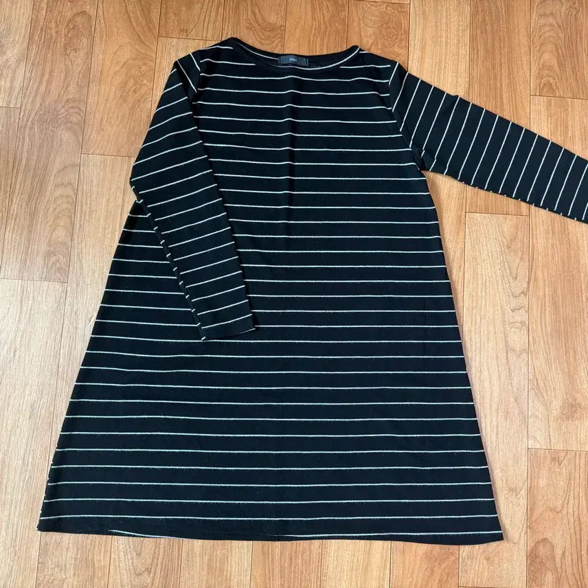 [BUNJANG] Striped Long-Sleeve Knit T-Shirt / 여성 스트라이프 줄무늬 긴팔 롱티셔츠 니트