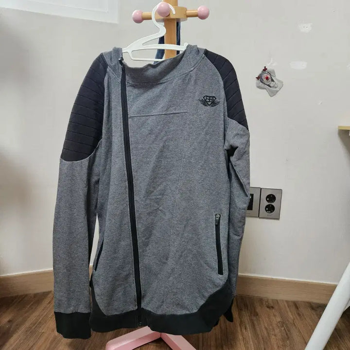 [BUNJANG] Zip-Up Hoodie XL / 집업