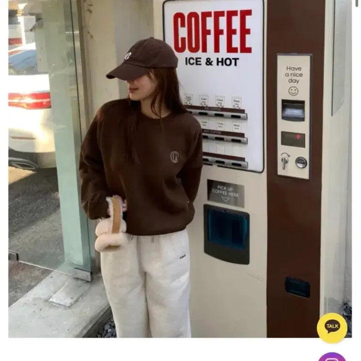 [BUNJANG] Onpal Power Warm Hug Sweatshirt Brown / 온팔 파워웜허그 맨투맨 브라운