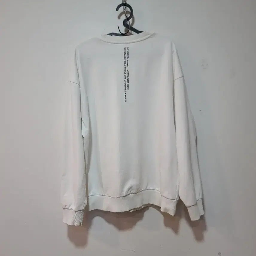 [BUNJANG] Life Work Bulldog Embroidered Sweatshirt / 라이프워크 맨투맨