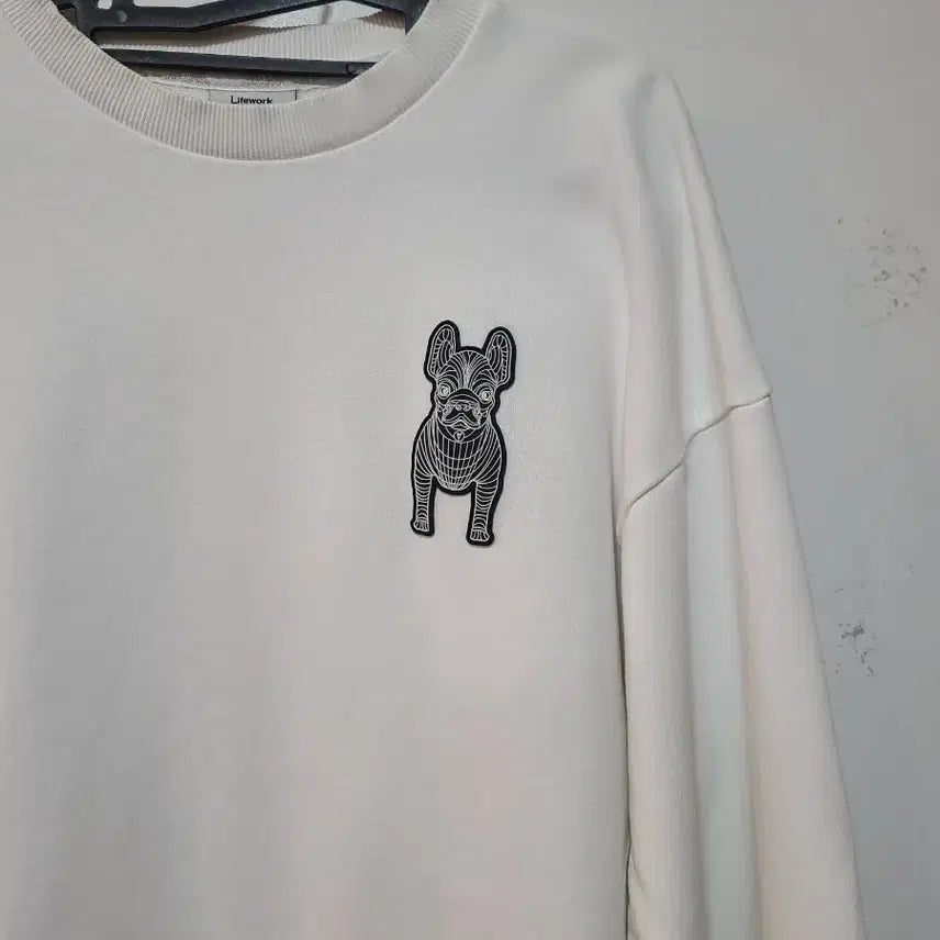 [BUNJANG] Life Work Bulldog Embroidered Sweatshirt / 라이프워크 맨투맨
