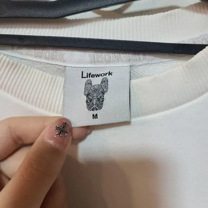 [BUNJANG] Life Work Bulldog Embroidered Sweatshirt / 라이프워크 맨투맨