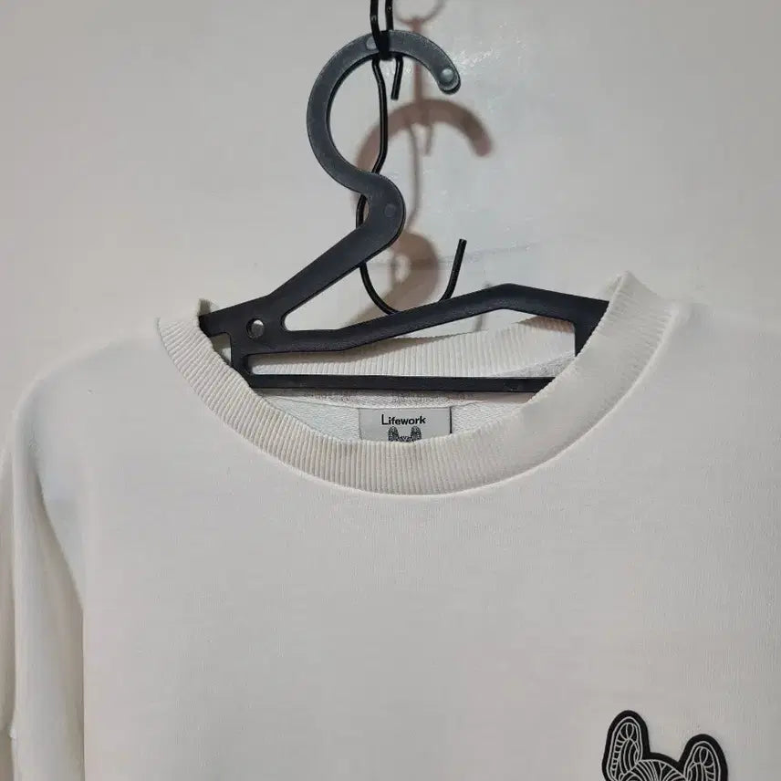 [BUNJANG] Life Work Bulldog Embroidered Sweatshirt / 라이프워크 맨투맨