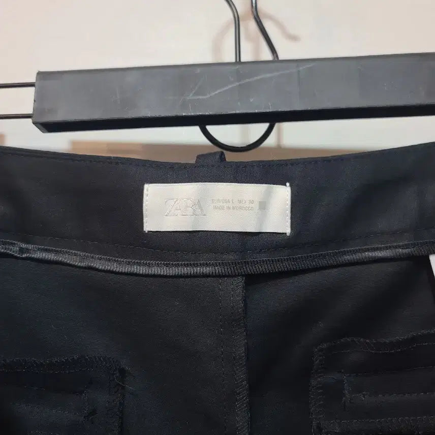 [BUNJANG] ZARA Black Shorts / 자라 반바지