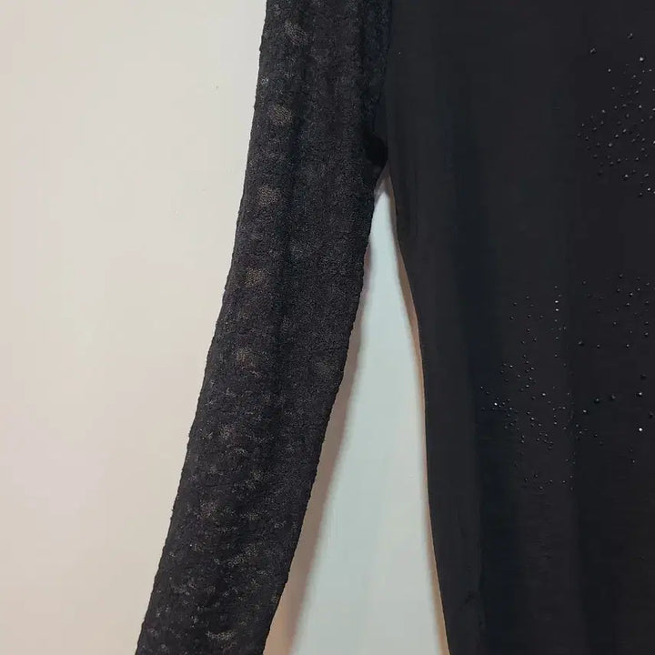 [BUNJANG] LIE SANGBONG Black Lace Sleeve Top / LIE SANGBONG 블랙 슬리브