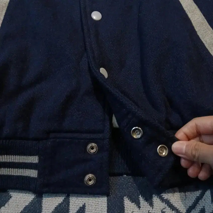 [BUNJANG] Vintage 90s Varsity Jacket / 빈티지 90s JP 네이비 그레이 배색 올드스쿨 모직 울블렌드 바시티자켓