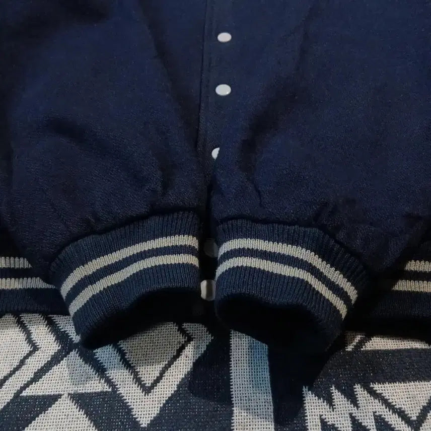 [BUNJANG] Vintage 90s Varsity Jacket / 빈티지 90s JP 네이비 그레이 배색 올드스쿨 모직 울블렌드 바시티자켓