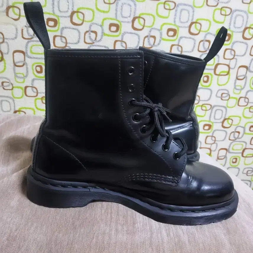 [BUNJANG] Dr. Martens 1460 Mono 8-Hole Boots / 닥터마틴1460 모노 8홀 260사이즈