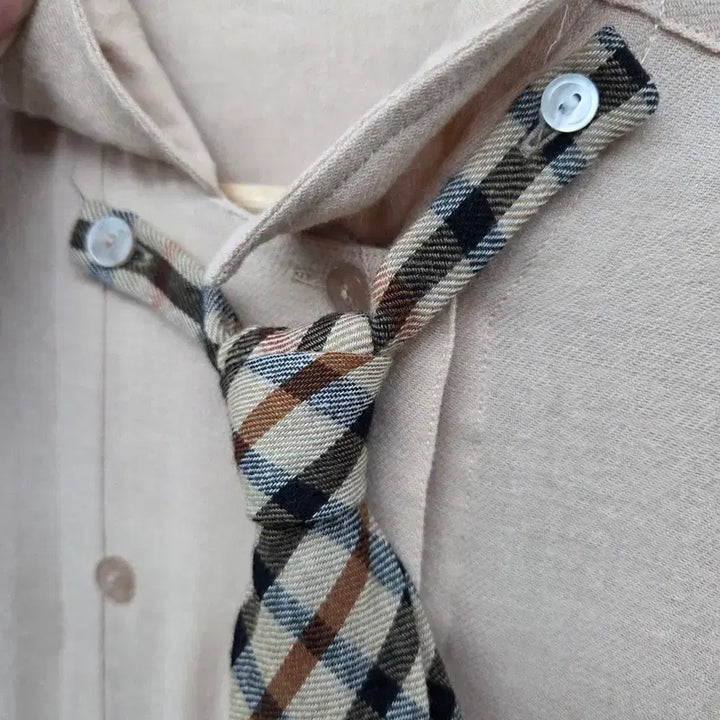 [BUNJANG] Daks Beige Shirt with Check Tie (Women&