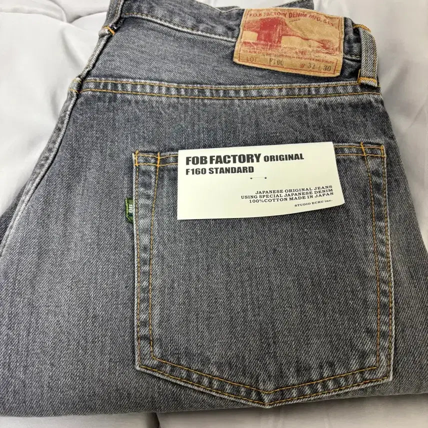 [SOLD OUT] [새제품] FOB factory 셀비지 그레이 워싱데님 32/30