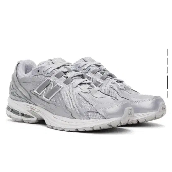 [BUNJANG] New Balance 1906D Silver Sneakers / 뉴발란스 1906D 실버 운동화