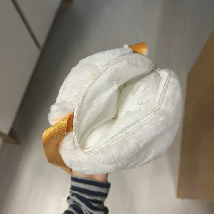 [BUNJANG] Nongdamgom Plush Doll Bag / 농담곰이 뽀송 인형 가방