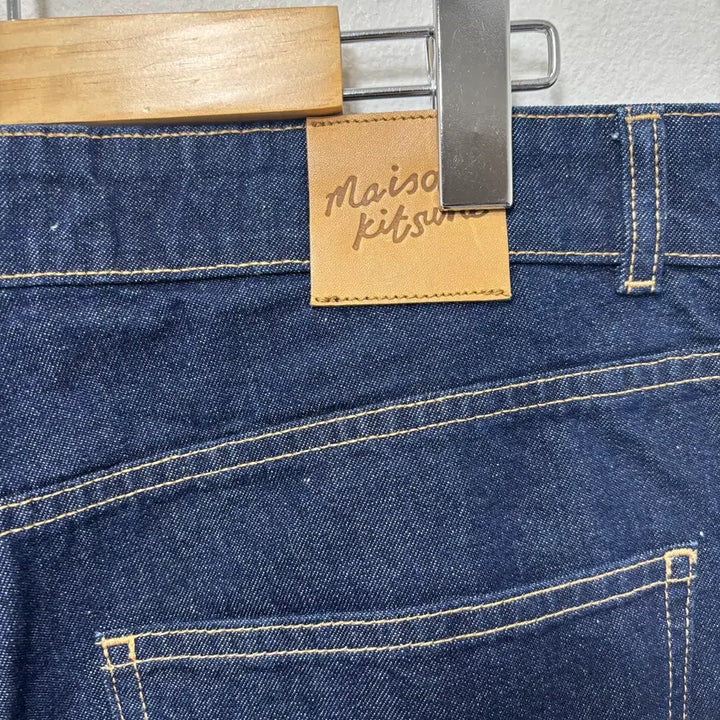 [BUNJANG] Maison Kitsune Blue Jeans / 메종키츠네 블루진
