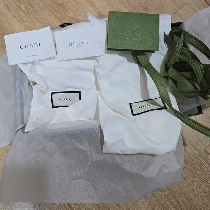 [BUNJANG] Gucci Interlocking G Ace Sneakers / 구찌 인터로킹 G 에이스 스니커즈