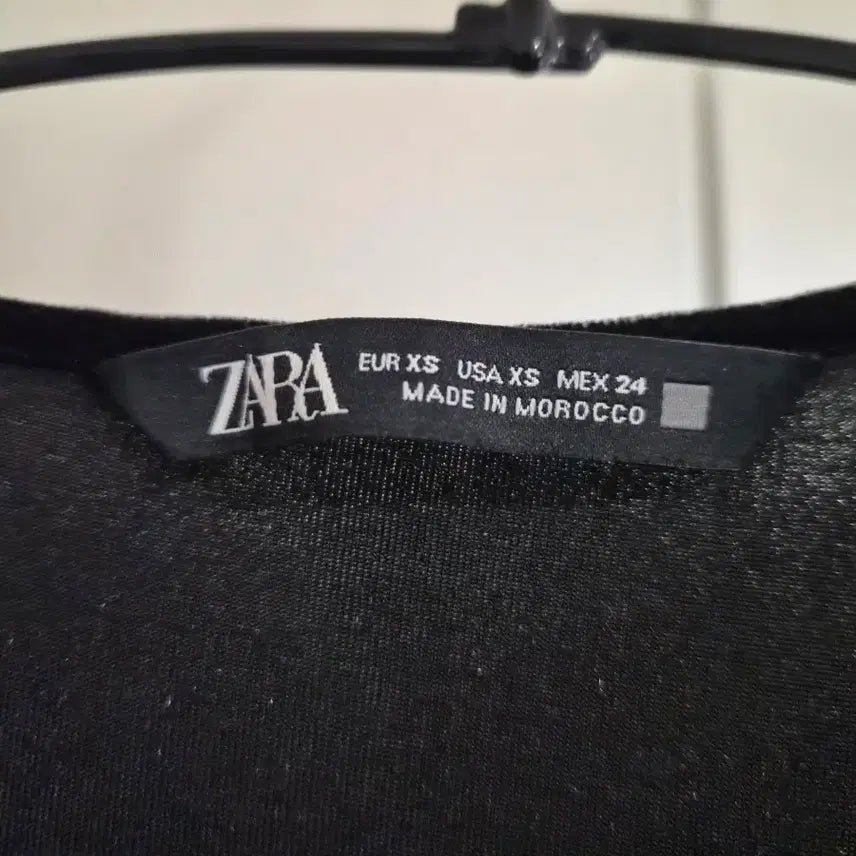 [BUNJANG] ZARA Velvet Crystal Button Dress / 자라 벨벳 큐빅 단추 원피스