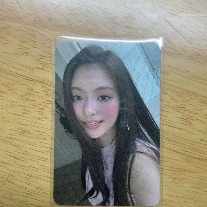 [BUNJANG] fromis_9 From our 20s Tumbler (Nakyung Photocard) / 프로미스나인 텀블러 From our 20s(포카O)