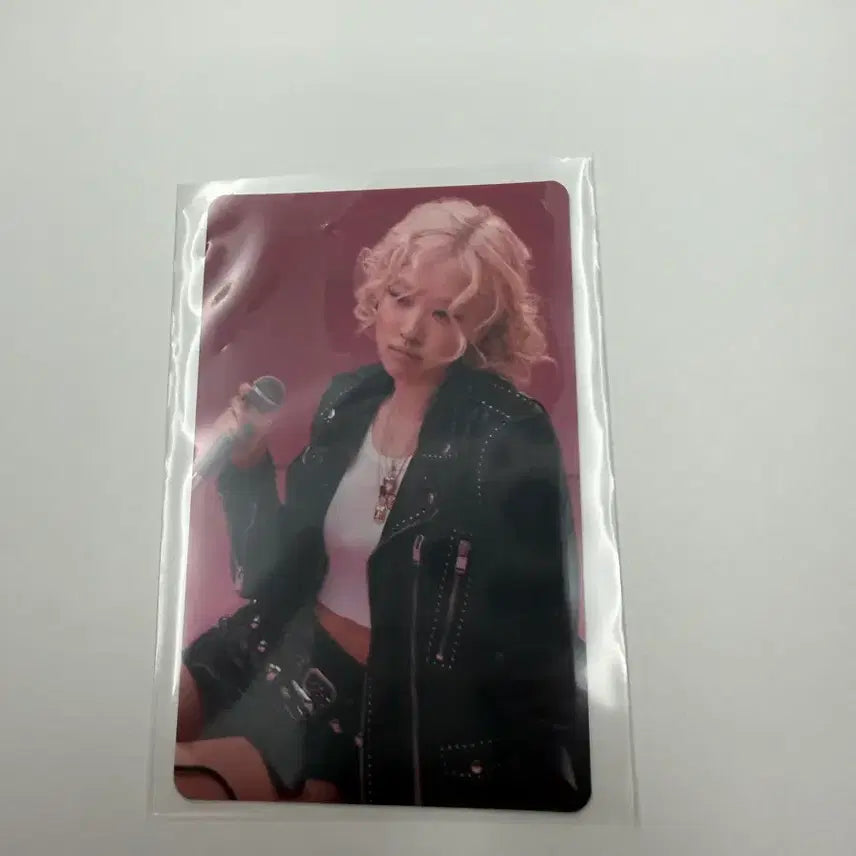 [SOLD OUT] 로제 팝업 네이버페이 특전 포카