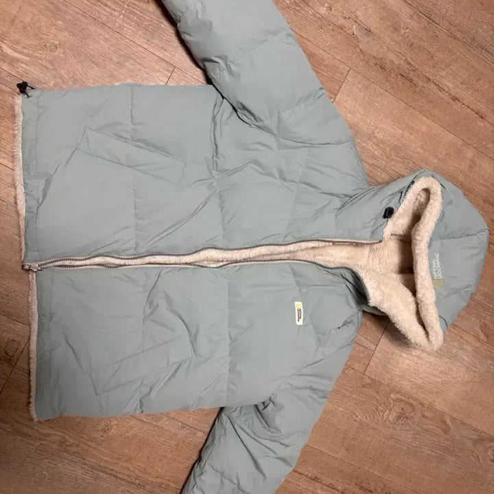 [BUNJANG] National Geographic Reversible Padded Jacket / 내셔널지오그래픽 리버시블 패딩