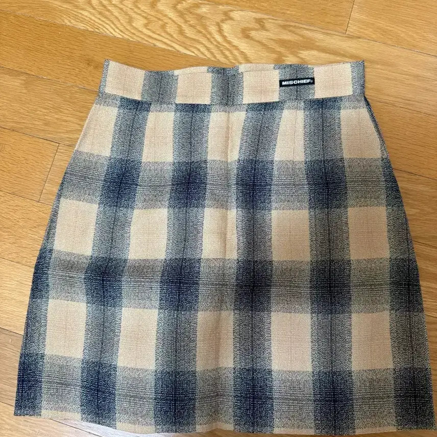 [BUNJANG] Mischief Checkered Skirt S / 미스치프 체크 치마 s