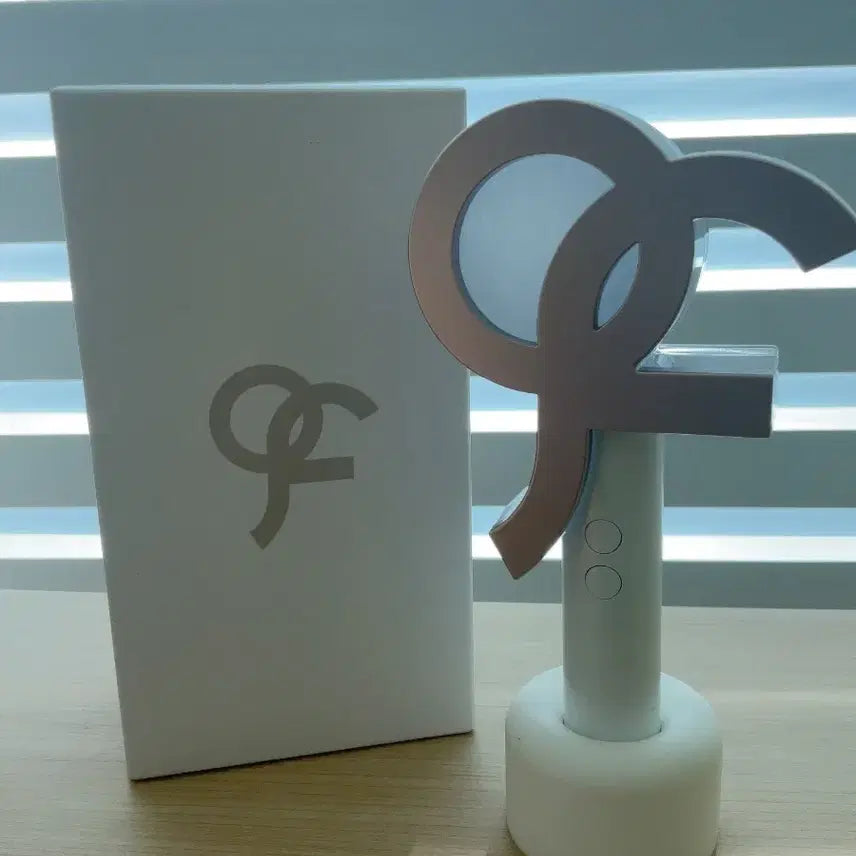 [BUNJANG] fromis_9 Official Light Stick Ver. 1 / 프로미스나인 응원봉 ver.1