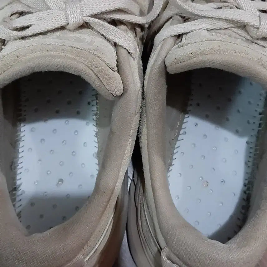[BUNJANG] Hoka One One Suede Sneakers Beige 270 / 호카오네오네 스웨이드 운동화 베이지270