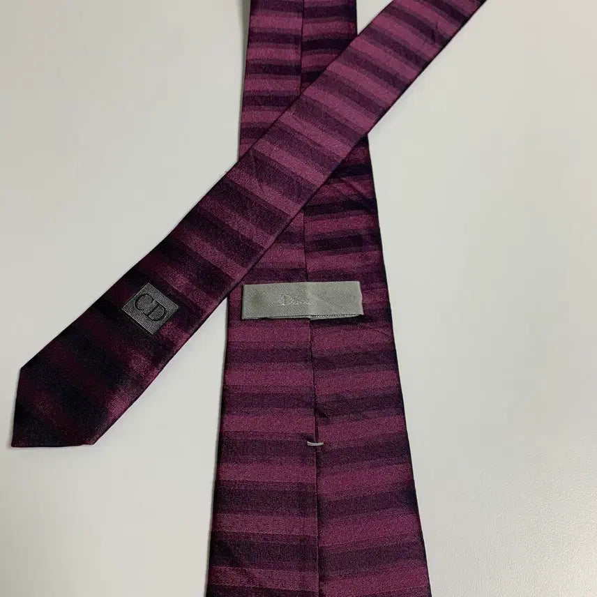 [BUNJANG] Dior Homme Striped Silk Necktie / 디올 옴므 신형 명품넥타이 스트라이프 100실크 8.5cm