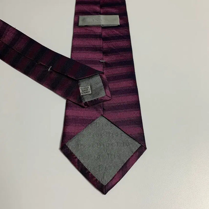 [BUNJANG] Dior Homme Striped Silk Necktie / 디올 옴므 신형 명품넥타이 스트라이프 100실크 8.5cm