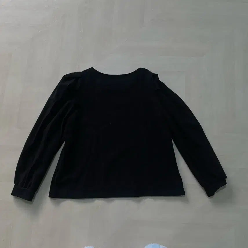 [BUNJANG] Black Long Sleeve Puff Sleeve Blouse / 블랙 긴팔 퍼프 소매 블라우스