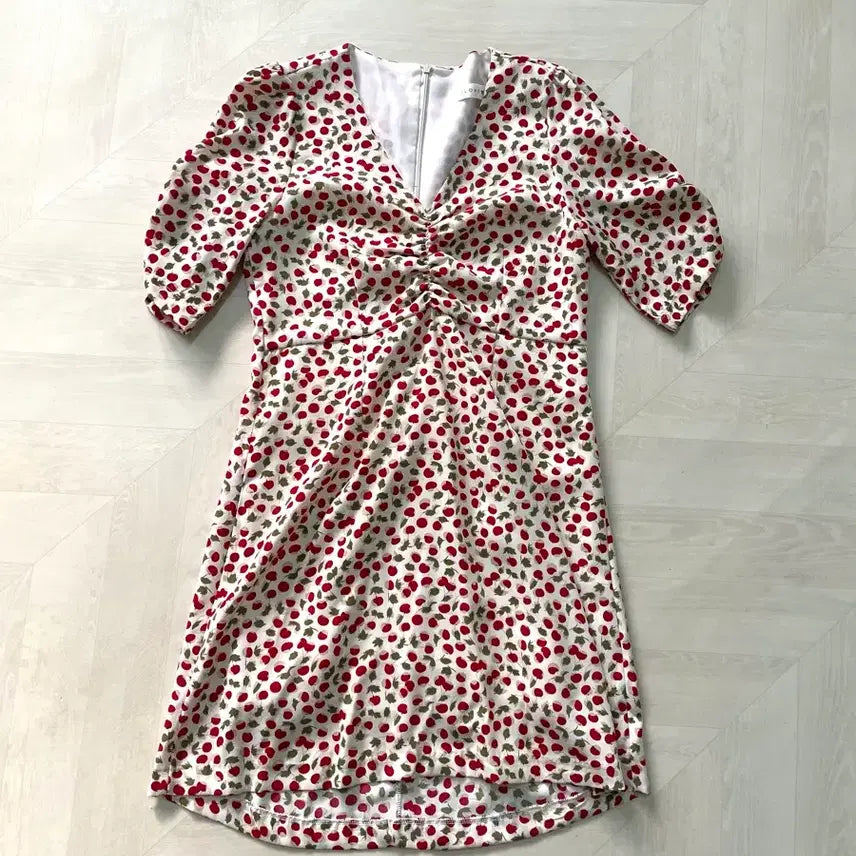 [BUNJANG] Cherry Pattern Mini Dress / 체리 패턴 미니 원피스